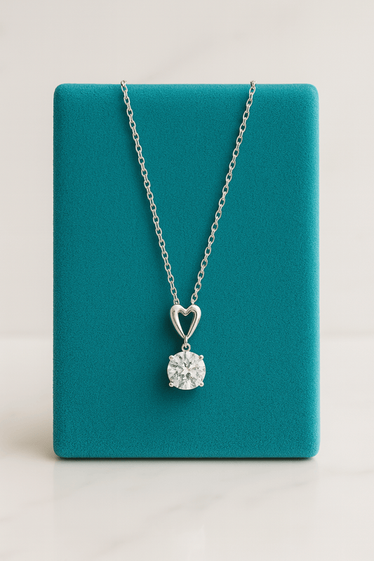 Tivara Jewels - Solitaire Spark Pendant with Heart hook in 925 Silver