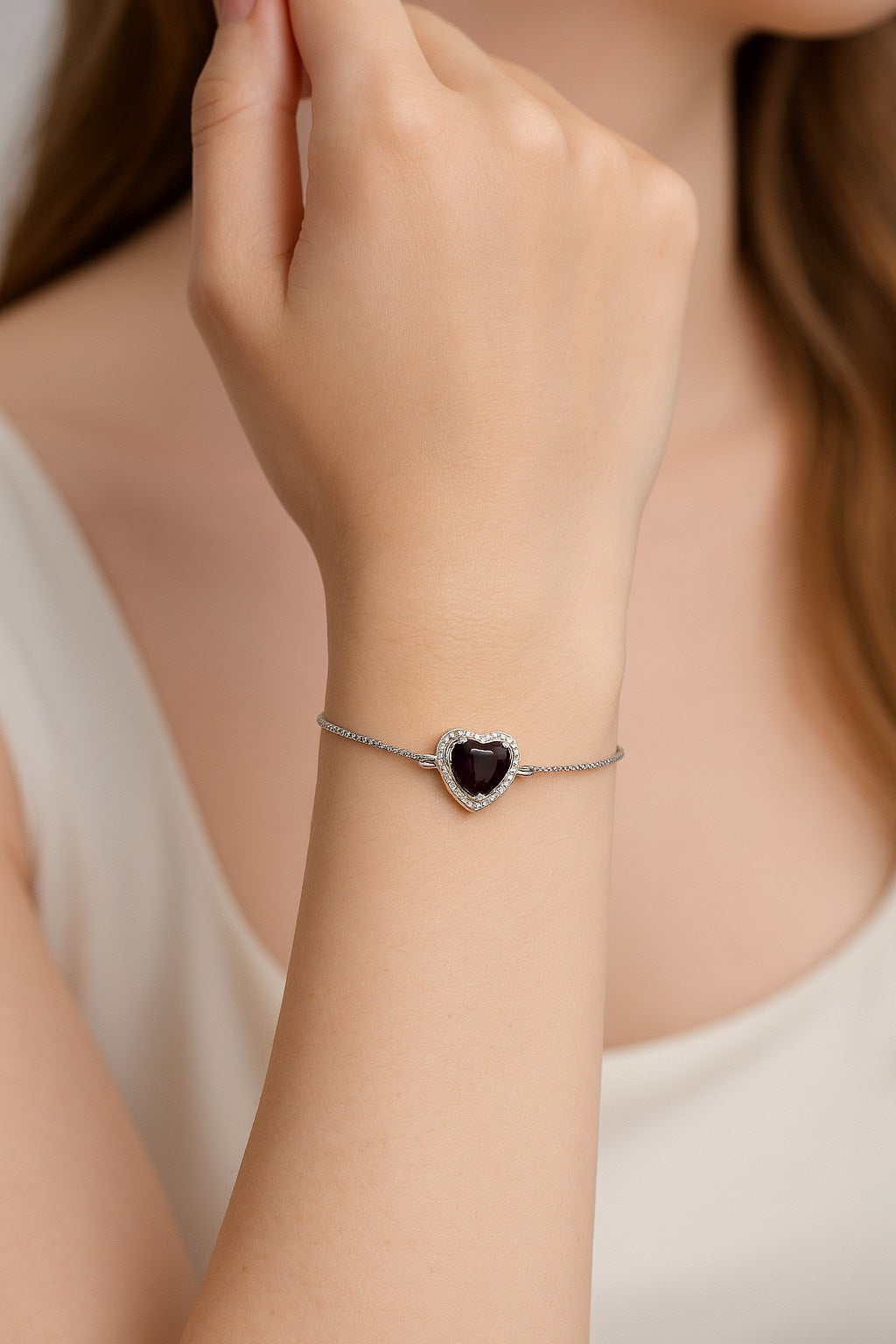 Amethyst Heart Halo Bracelet with Bolo Closure – 925 Sterling Silver