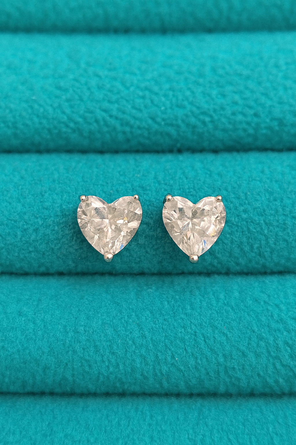 Heart-Shaped Diamond Stud Earrings in 925 Silver