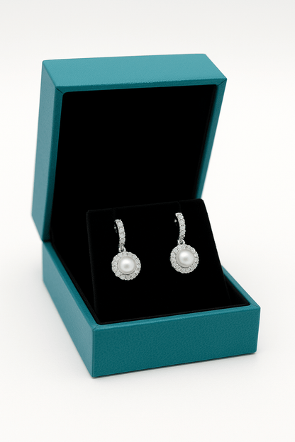 Elegance in Bloom – Pearl Drop Earrings in 925 Silver